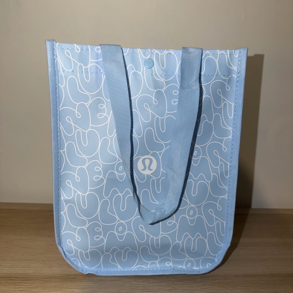 lululemon shopping bag